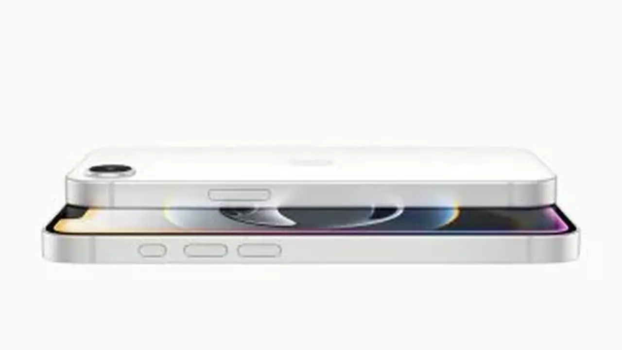 سعر تنافسي.. آبل تعيد إطلاق هاتفها الاقتصادي iPhone 17e بترقيات تقنية غير مسبوقة